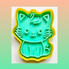 Cute cat cookie cutters - cute,