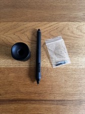 Wacom Grip Pen Black & holder