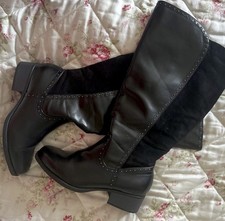 Ladies Size 10 EEE  Black Faux Leather Knee High BOOTS evans