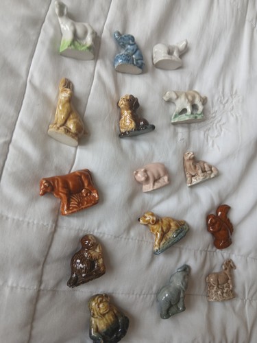 Antique wade whimsies well - antique, whimsies.