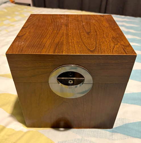 Wooden veneer storage - veneer, box