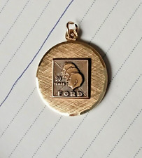 FORD 30 YEARS SERVICE MEDALLION PENDANT 1/10TH 10 K CARAT GOLD CLASSIC CAR BADGE