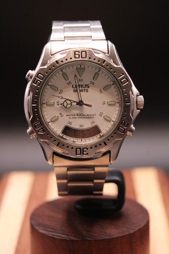 Lorus sports alarm chronograph - lorus,