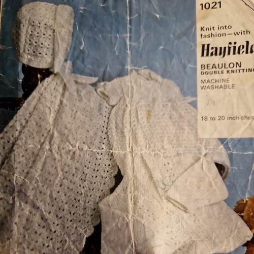 Hayfield 1021 knitting - dk,