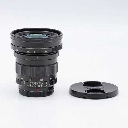 Voightlander nokton 5mm - nokton, 10.5mm