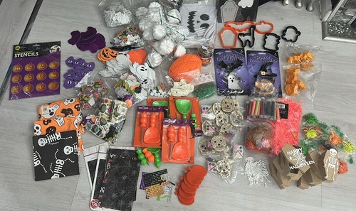 Halloween job lot - lot, crafts
