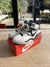 Men’s Vintage 2012 Nike Air