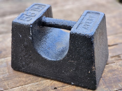 Vintage avery 56lb cast iron - vintage,
