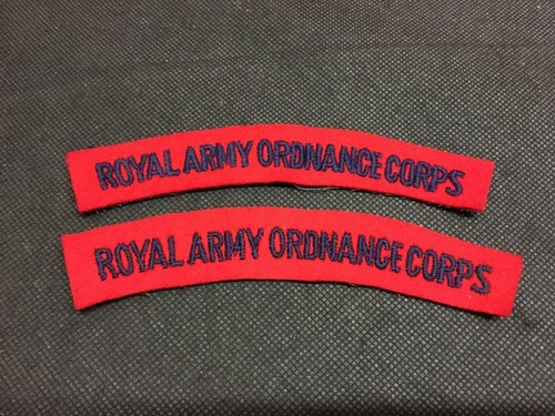 Pair original vintage royal - pair,