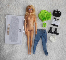 BARBIE SIGNATURE STYLE BARBIE
