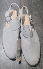 TU Ladies Faux Suede Closed