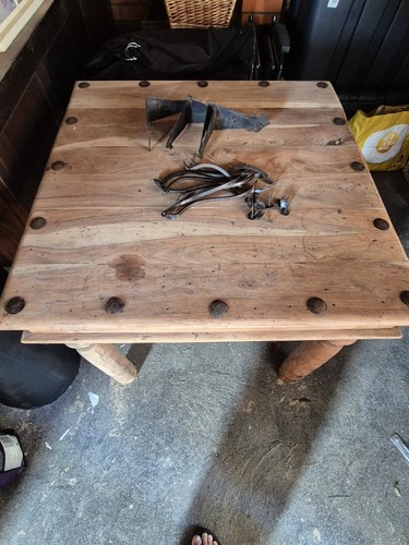 Solid oak table - oak,