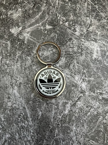 Adidas metal keyring - metal,