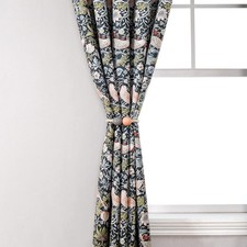 Obal William Morris Blackout