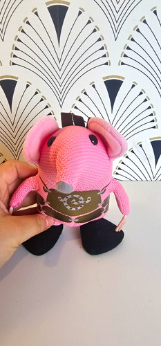 2011 posh paws major clanger - paws,