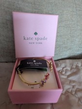 Kate Spade New York Open Hinge