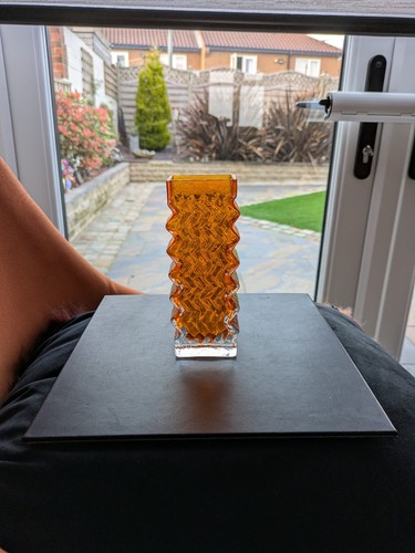 Whitefriars glass zig zag - zig-zag, vase