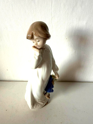 Nao lladro rag doll - by,