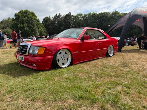 Mercedes benz 300 - benz, w124
