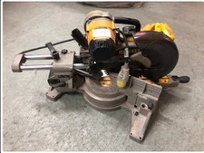 DEWALT MITRE SAW C41