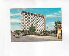 8106) Postcard BERLIN - HILTON