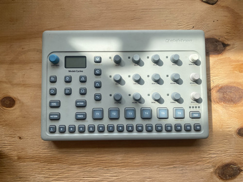 Elektron model cycles - model,