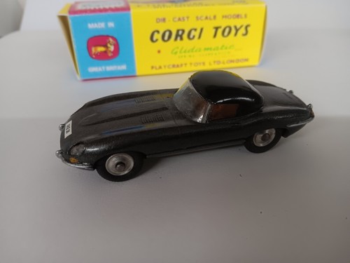 Corgi 307 restored type - 307,