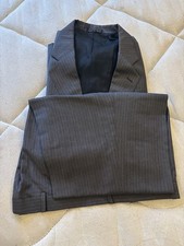 Men’s Tailored Fit Pinstripe