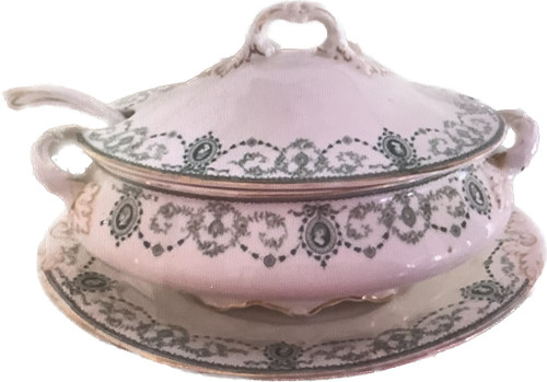 Antique sauce gravy tureen - or,