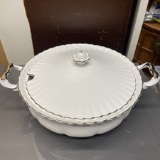 Royal Albert Chantilly