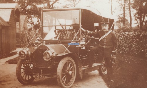 Hull memory lane vintage car - lane:,