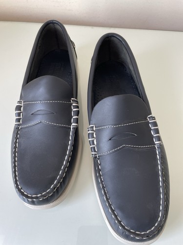 Pair sebago docksides - size, 9