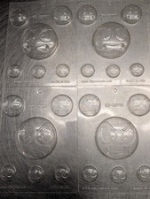 4x Emoji Chocolate Molds, Fondant Mold, Soap Chocolate Mold
