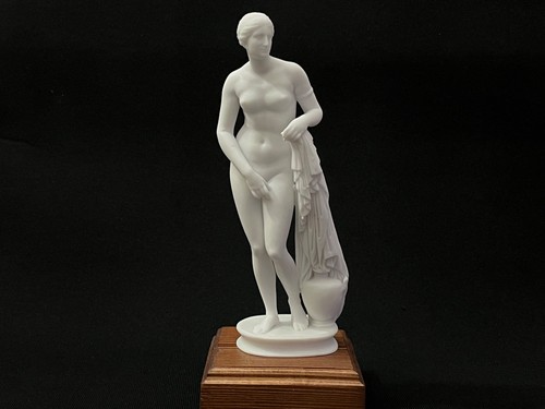 Aphrodite knidos sculpture - aphrodite,