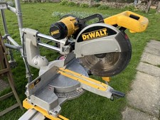 Dewalt DW 708 Compound Mitre Saw Chop 305mm 240v