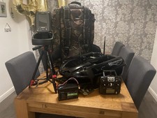 Great Condition Waverunner / Scavenger MK4 Bait Boat + Toslon TF640 Fish Finder