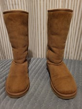 Ladies UGG AUSTRALIA Classic