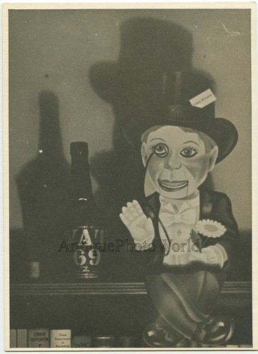 Cut out figure with vat - with,