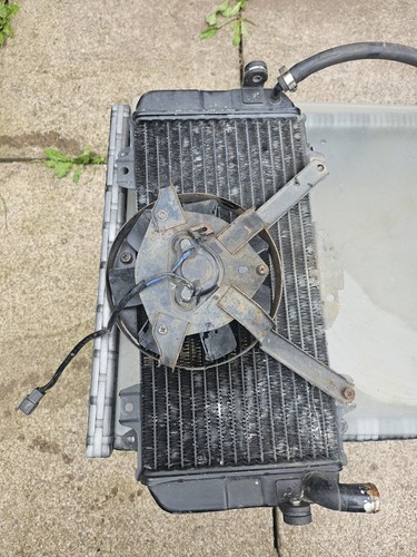 Fzr600 3he radiator and fan - radiator,