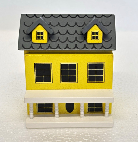 Painted wooden dolls - 1:12,