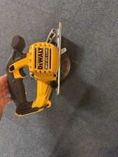 Dewalt DCS373N 18V XR 140mm Metal Cutting Circular Saw - Body