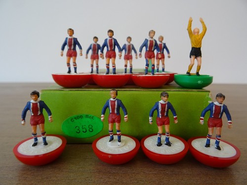 Subbuteo lightweight team - lightweight,