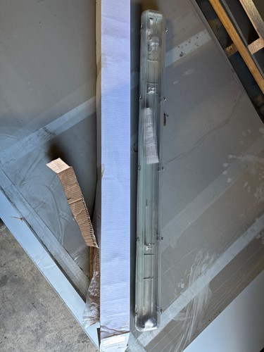Light cassings - cassings,