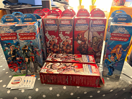 Wizkids heroclix bulk lot - heroclix,