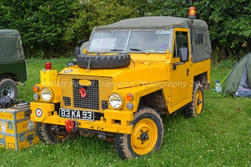 Photo 12x8 landrover - 12x8,
