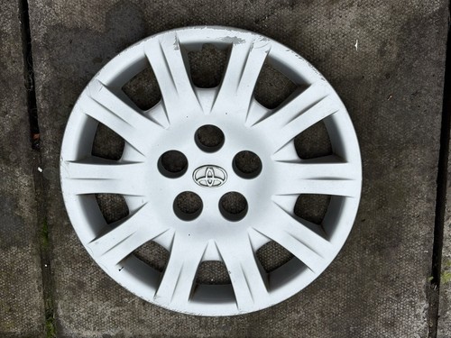 Toyota avensis wheel - , trim
