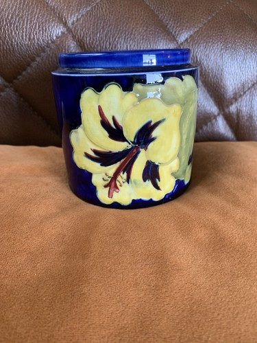 Vintage moorcroft hibiscus - hibiscus, jar