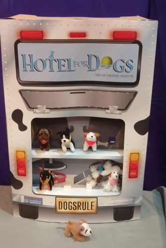 Hotel for dogs happy - for, meal