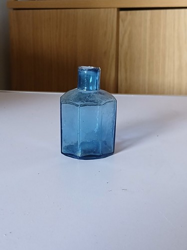 Old ice blue - blue, shear
