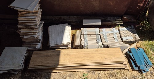 Wall and floor tiles left - wall,